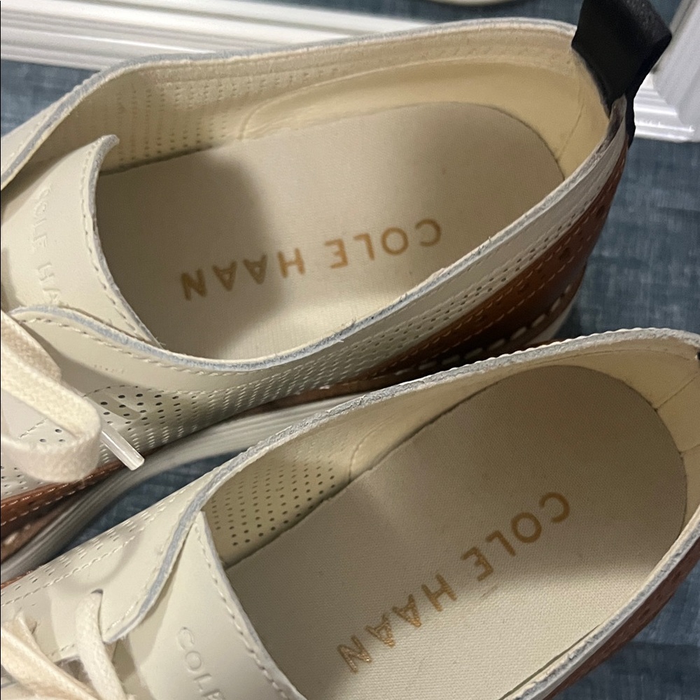 Cole Haan Cream and Tan Leather Flats - Picture 4 of 6